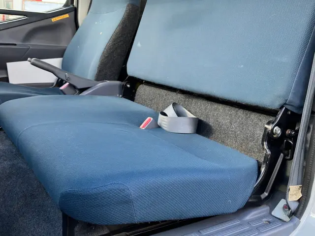 三菱 キャンター TPG-FBA00(2WD)の写真17