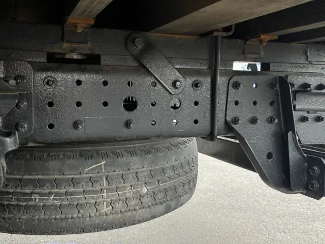 三菱 キャンター TPG-FEB50(2WD)の写真11