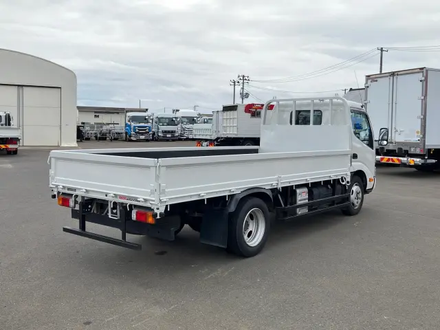 日野 デュトロ 2RG-XZU655M(2WD)の写真3