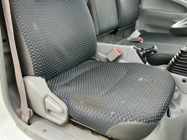 日野 デュトロ 2RG-XZU655M(2WD)の写真16