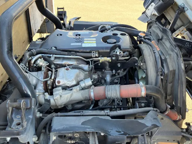 いすゞ エルフ TPG-NPR85AR(2WD)の写真15