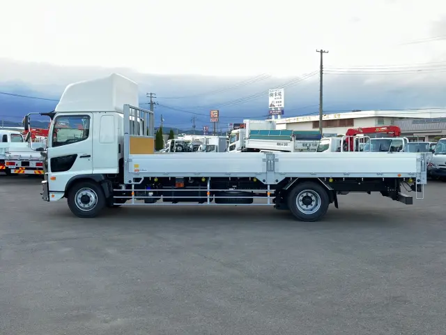 日野 レンジャー 2PG-FE2ACG(2WD)の写真5