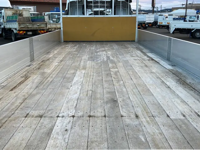 日野 レンジャー 2PG-FE2ACG(2WD)の写真8