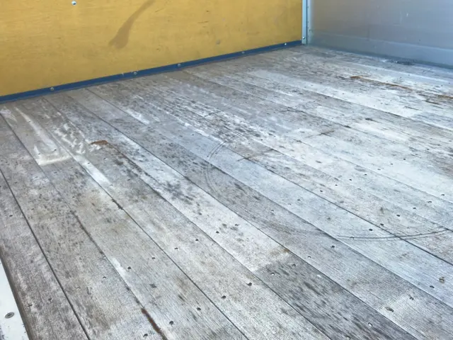 日野 レンジャー 2PG-FE2ACG(2WD)の写真9