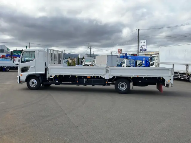 日野 レンジャー 2PG-FD2ABA(2WD)の写真5