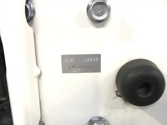 三菱 キャンター 2RG-FEAV0(2WD)の写真7