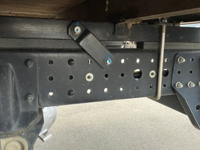 三菱 キャンター TPG-FEA50(2WD)の写真13