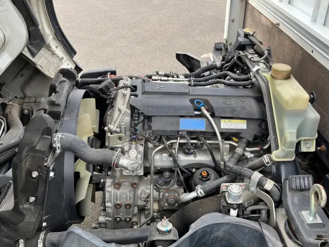 三菱 キャンター TPG-FEA50(2WD)の写真15