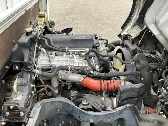 三菱 キャンター TPG-FEA50(2WD)の写真16
