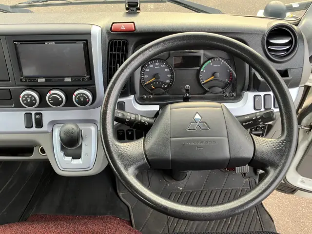 三菱 キャンター TPG-FEA50(2WD)の写真19