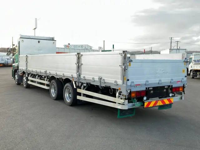 UD クオン QPG-CG5ZA(8x4)の写真3