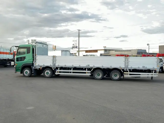 UD クオン QPG-CG5ZA(8x4)の写真5