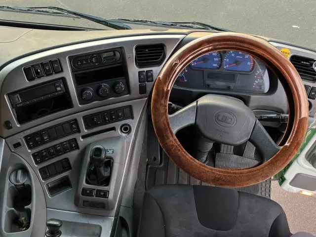 UD クオン QPG-CG5ZA(8x4)の写真19