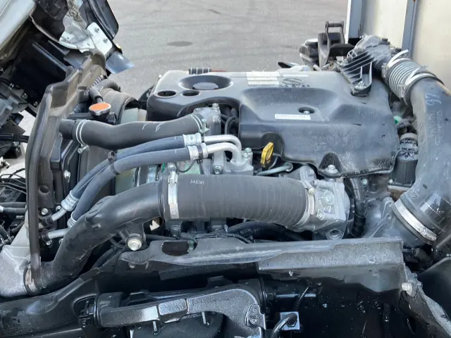 いすゞ エルフ TRG-NMR85AN(2WD)の写真14