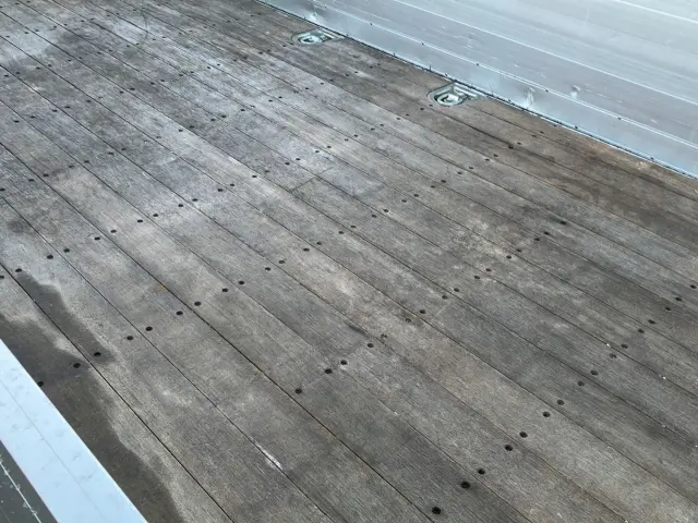 三菱 キャンター TPG-FEA50(2WD)の写真9