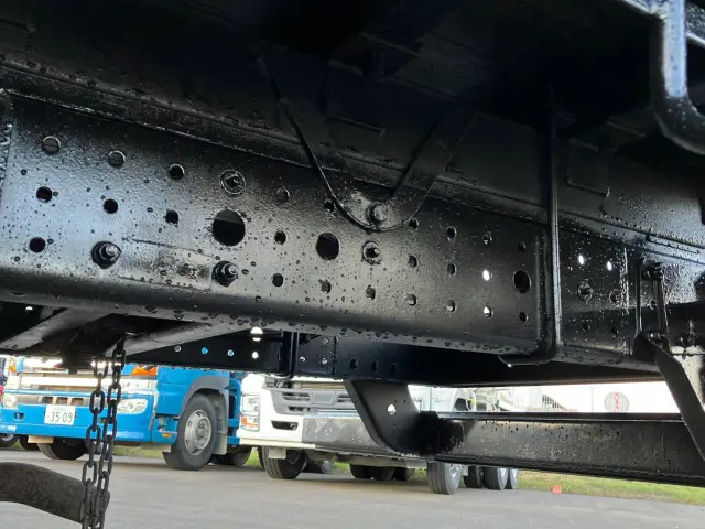 三菱 キャンター TPG-FEA50(2WD)の写真11