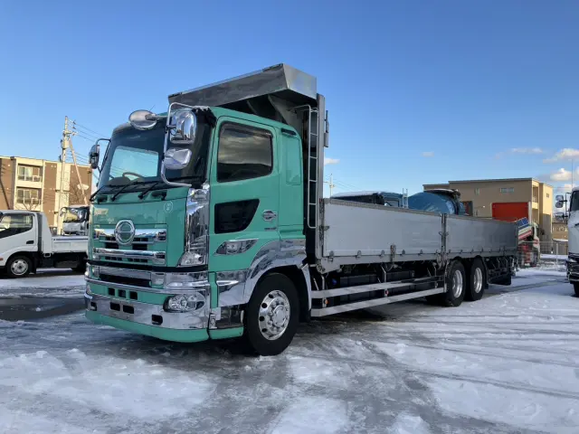 日野 プロフィア QKG-FS1EZBJ(6x4)の写真1