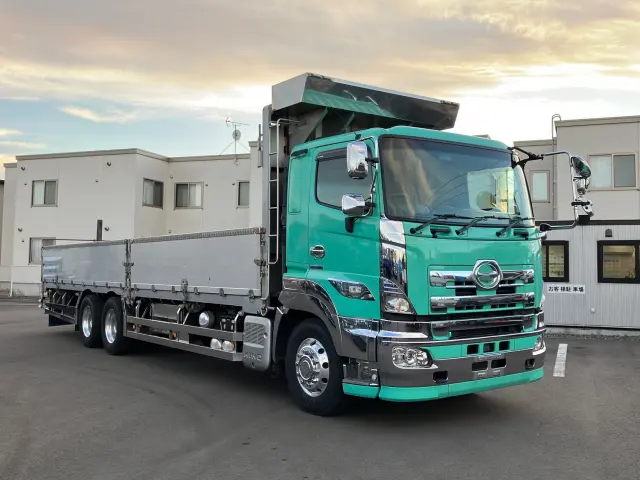 日野 プロフィア QKG-FS1EZBJ(6x4)の写真2