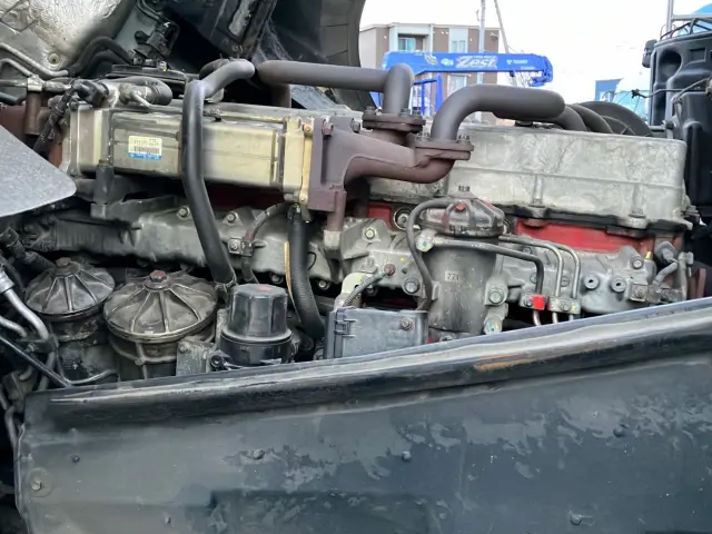 日野 プロフィア QKG-FS1EZBJ(6x4)の写真14