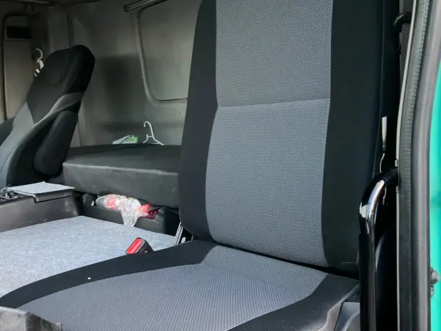 日野 プロフィア QKG-FS1EZBJ(6x4)の写真17