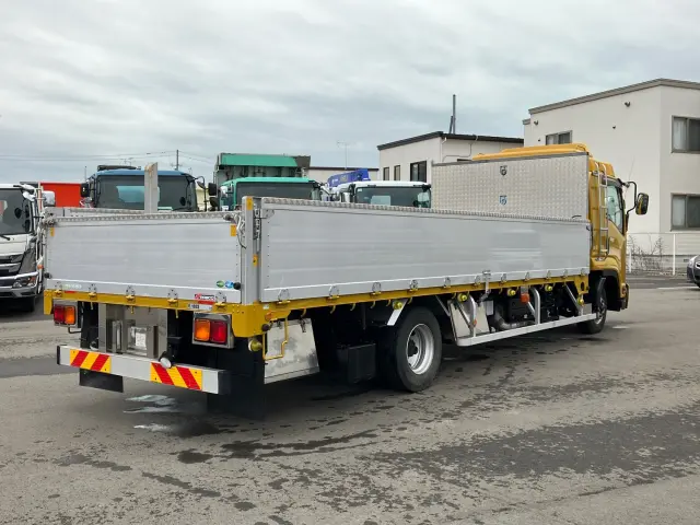 いすゞ フォワード 2ＲＧ-ＦＲＲ90(2WD)の写真3