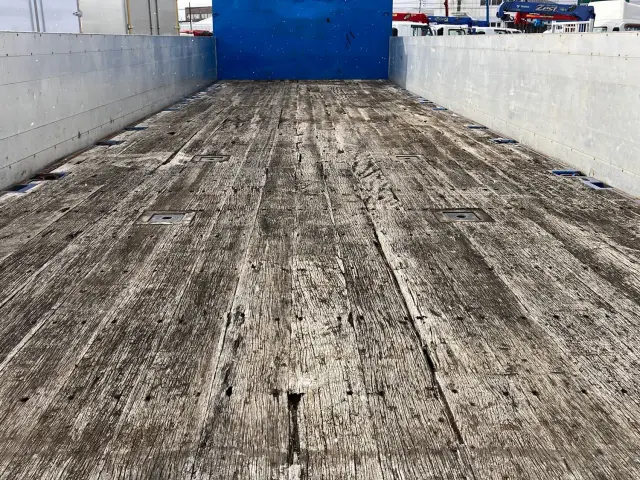 日野 プロフィア BKG-FR1EXYG(6x2)の写真7