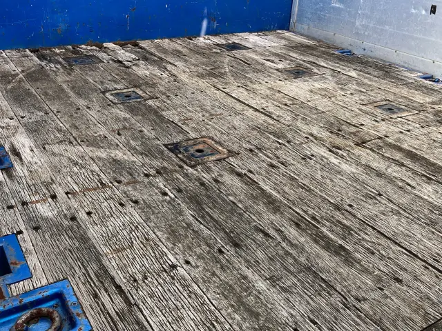 日野 プロフィア BKG-FR1EXYG(6x2)の写真8