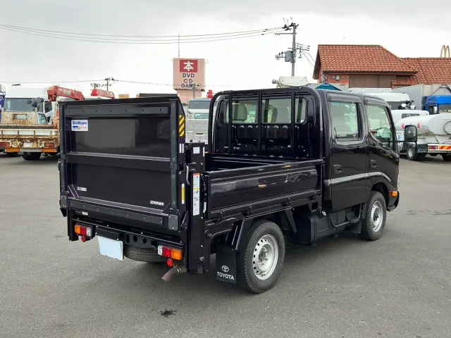 トヨタ ダイナ LDF-KDY281(4WD)の写真3