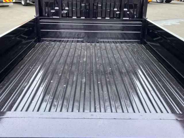 トヨタ ダイナ LDF-KDY281(4WD)の写真7