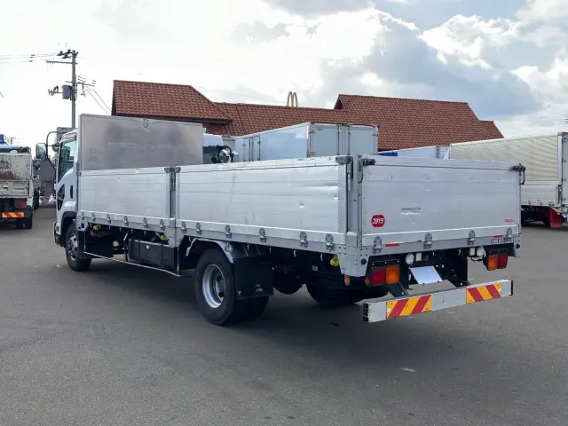 いすゞ フォワード TKG-FRR90S1(2WD)の写真4