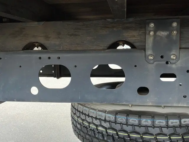 いすゞ フォワード TKG-FRR90S1(2WD)の写真13