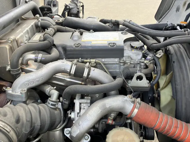 いすゞ フォワード TKG-FRR90S1(2WD)の写真16