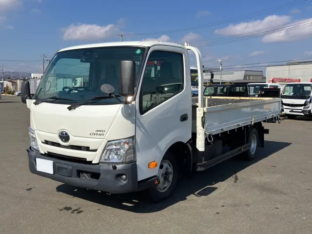 トヨタ ダイナ 2KG-XZU775(4WD)の写真1
