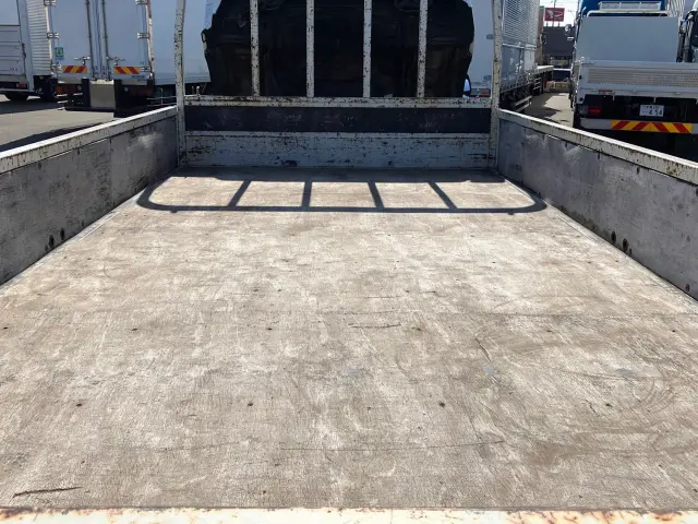 トヨタ ダイナ 2KG-XZU775(4WD)の写真7