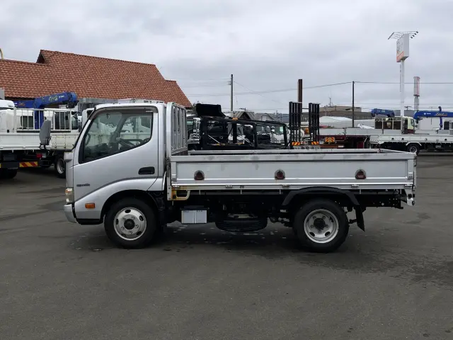 日野 デュトロ TKG-XZU605M(2WD)の写真5