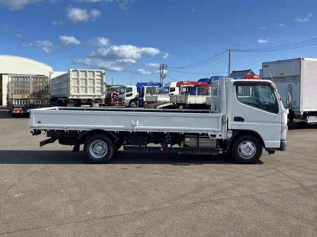 日産 アトラス TRG-FGA2W(4WD)の写真6