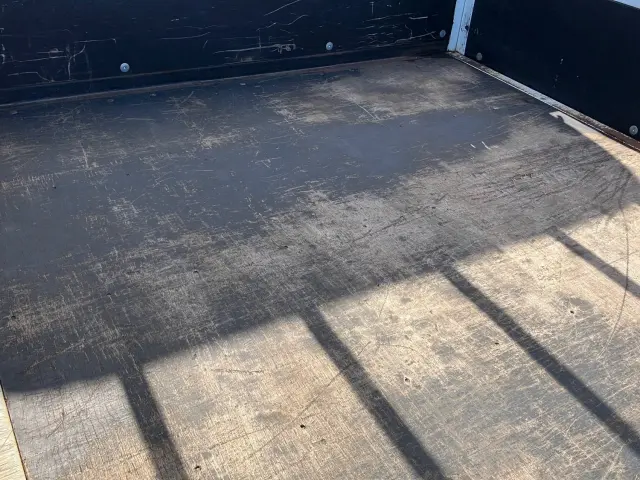 日産 アトラス TRG-FGA2W(4WD)の写真9