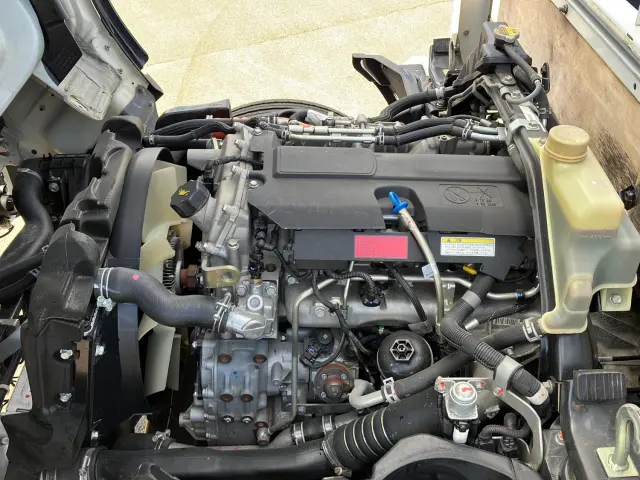 日産 アトラス TRG-FGA2W(4WD)の写真15