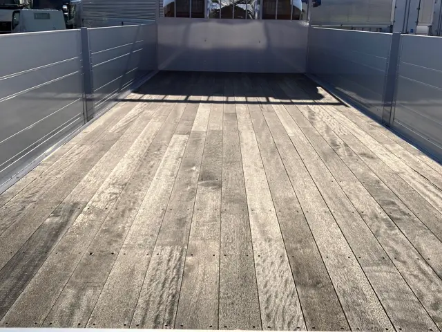 三菱 ファイター 2KG-FK65F(2WD)の写真7