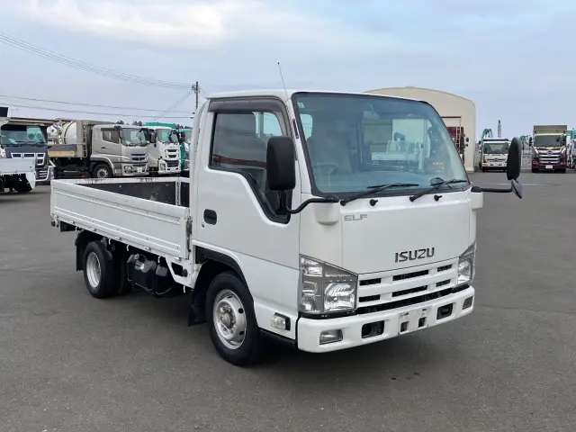 いすゞ エルフ TRG-NHR85A(2WD)の写真2