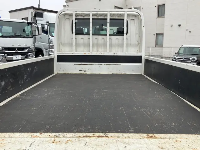 トヨタ ダイナ 2RG-XZU710(2WD)の写真7