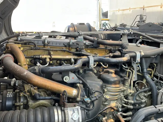 三菱 スーパーグレート QPG-FU64VZ(6x2)の写真14