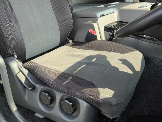 三菱 スーパーグレート QPG-FU64VZ(6x2)の写真16