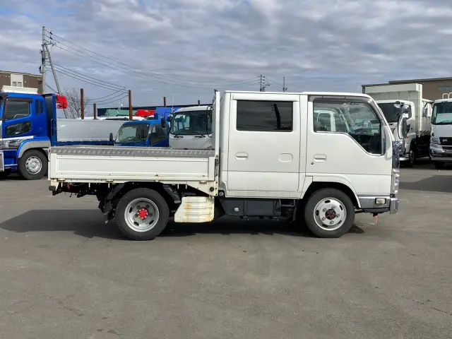 いすゞ エルフ TKG-NJS85A(4WD)の写真6