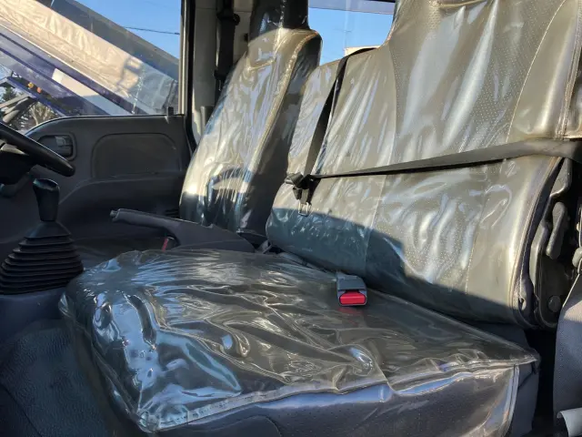 いすゞ エルフ TKG-NJS85A(4WD)の写真15