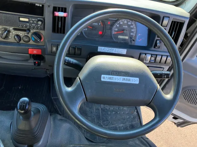 いすゞ エルフ TKG-NJS85A(4WD)の写真18