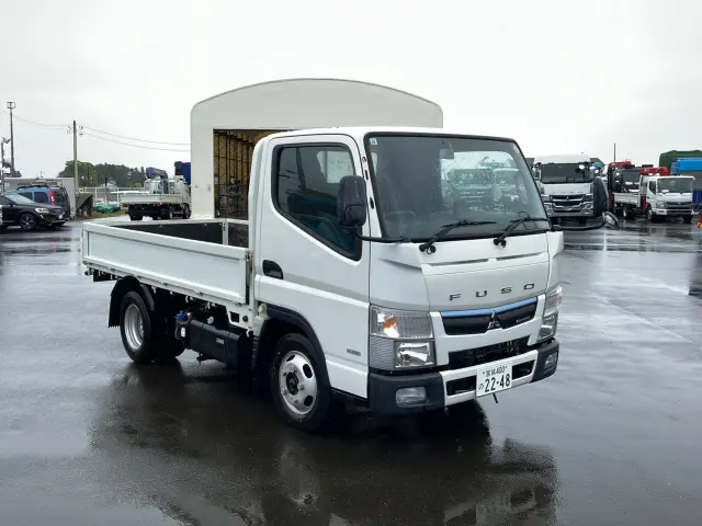 三菱 キャンター TPG-FBA20(2WD)の写真2