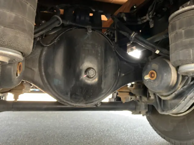 いすゞ フォワード 2RG-FTR90V2(2WD)の写真14