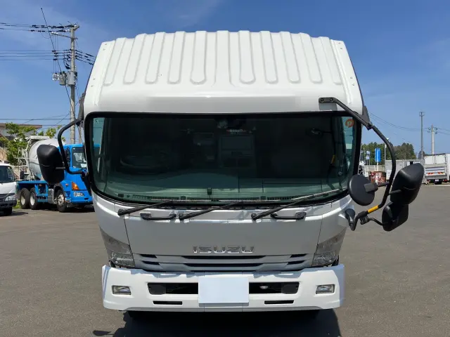 いすゞ フォワード 2RG-FTR90V2(2WD)の写真21