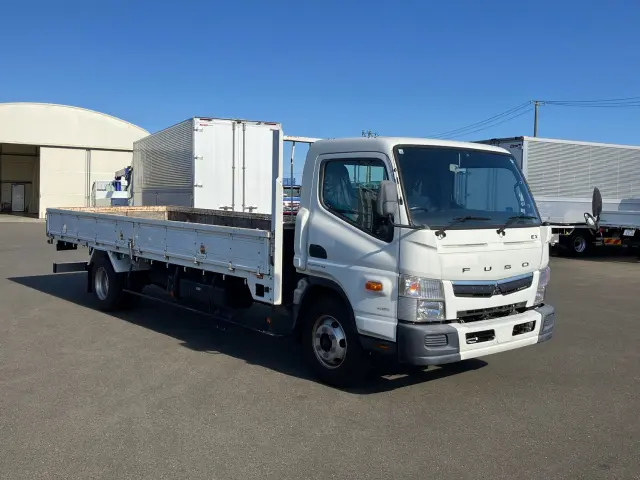三菱 キャンター 2PG-FED90(2WD)の写真2